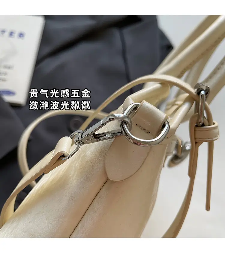 Silver Embroidered Shoulder Bag for Women 2025 — feature 7