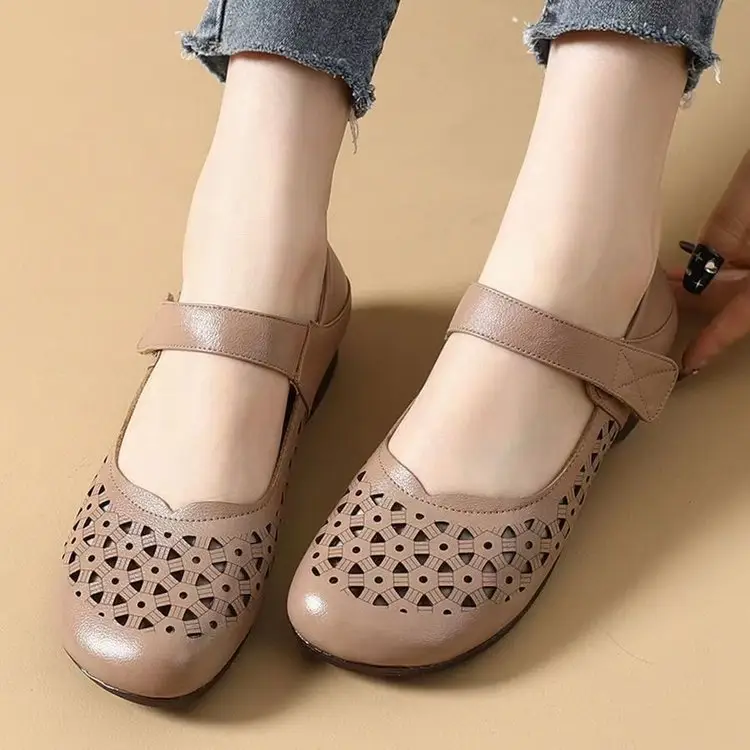 Velcro Sandals with Beef Sole Breathable Non-slip Middle-aged and Elderly Mother's Single Shoes Women's Soft Sole Non-slip Hollow Hole Shoes - Image 6