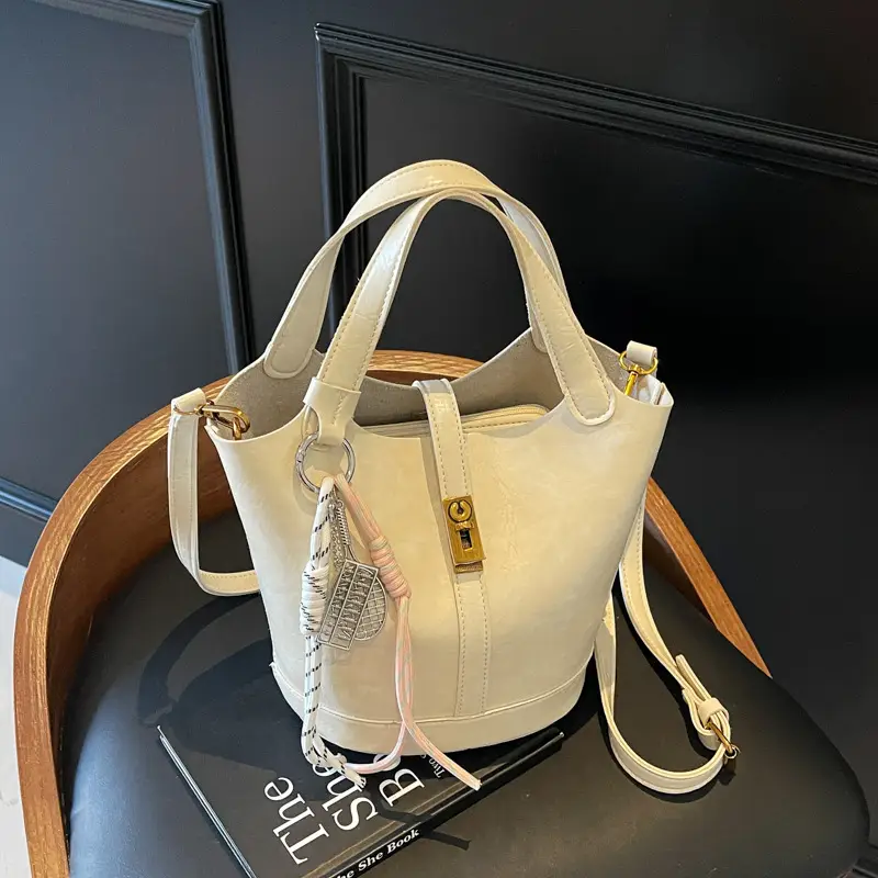 Women's 2025 Retro Bucket Bag Beige Leather