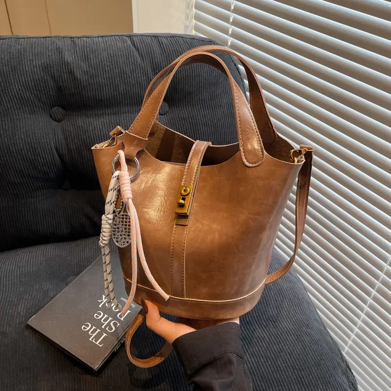 Women's 2025 Retro Bucket Bag Beige Leather