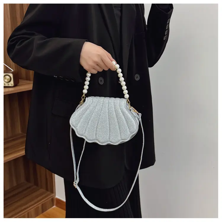 Korean Style Pearl Shoulder Bag 2025 Spring — feature 10