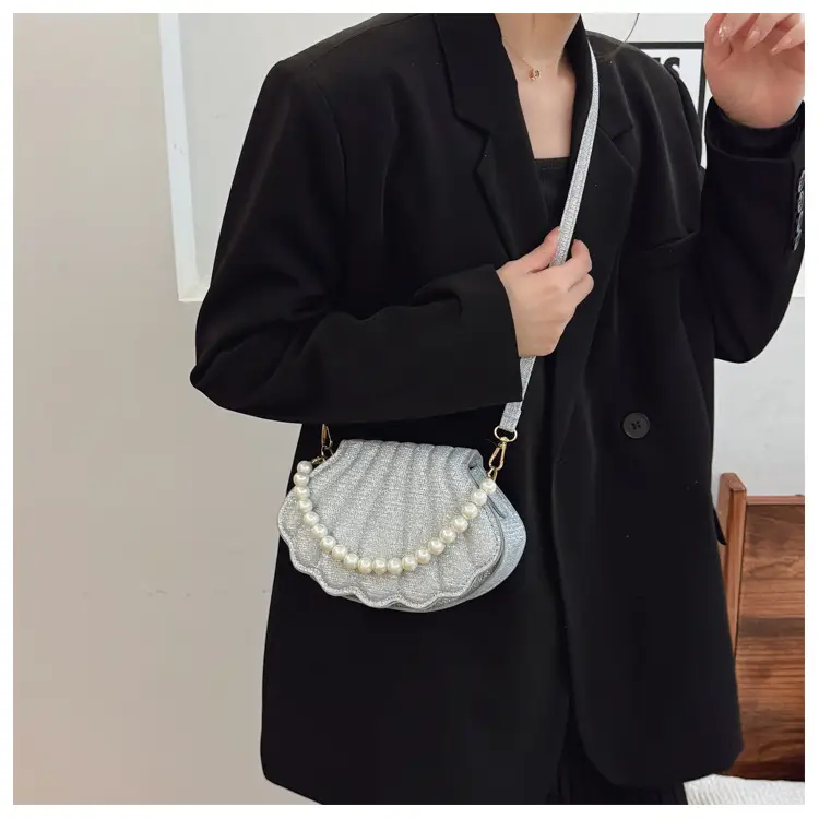Korean Style Pearl Shoulder Bag 2025 Spring — feature 15