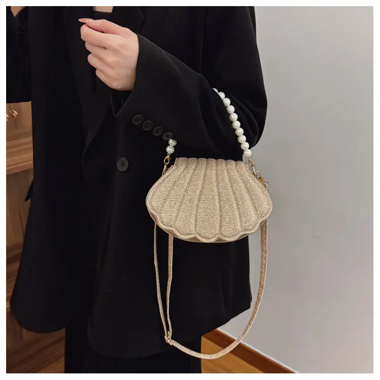 Korean Style Pearl Shoulder Bag 2025 Spring — feature 17