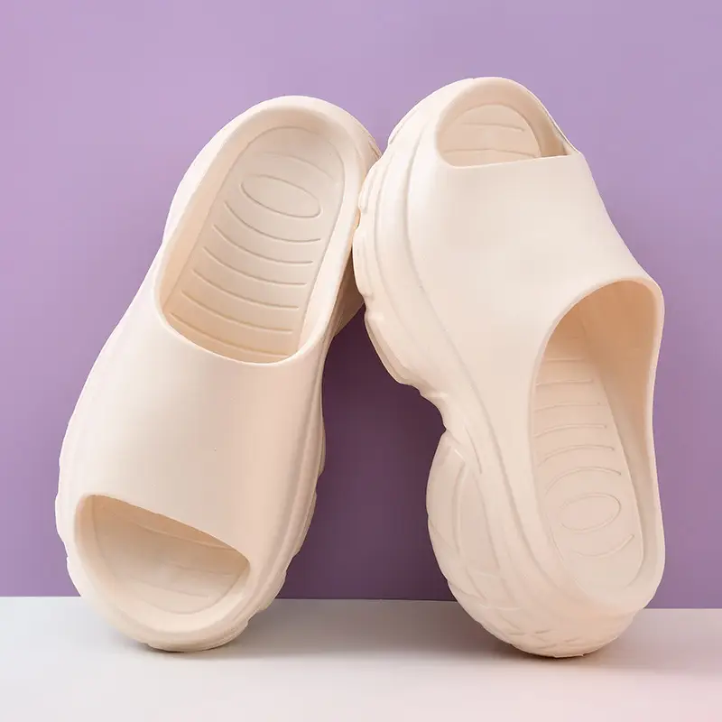 Wholesale thick-soled slippers women's summer new fashion outro height-increasing sandals and slippers beach fashion high-heeled slipper women - Image 3