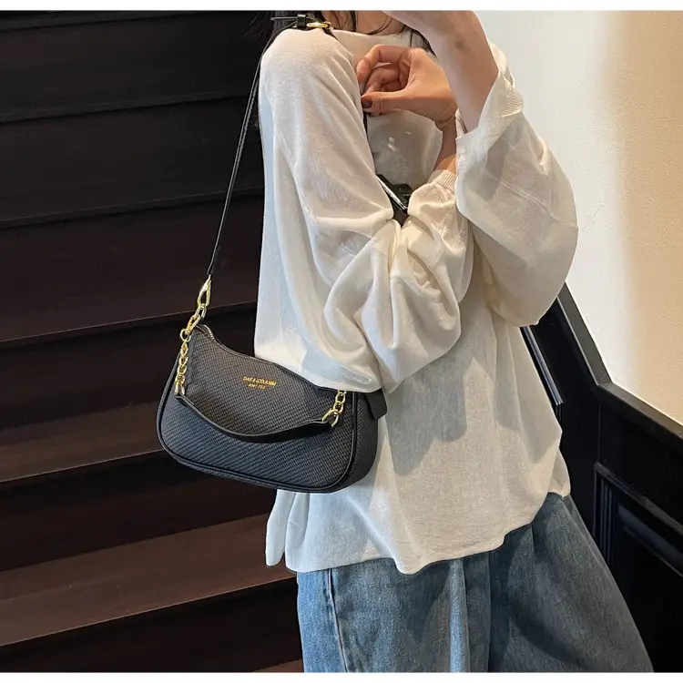 Women's Retro Underarm Crossbody Bag Brown 2025 — feature 10