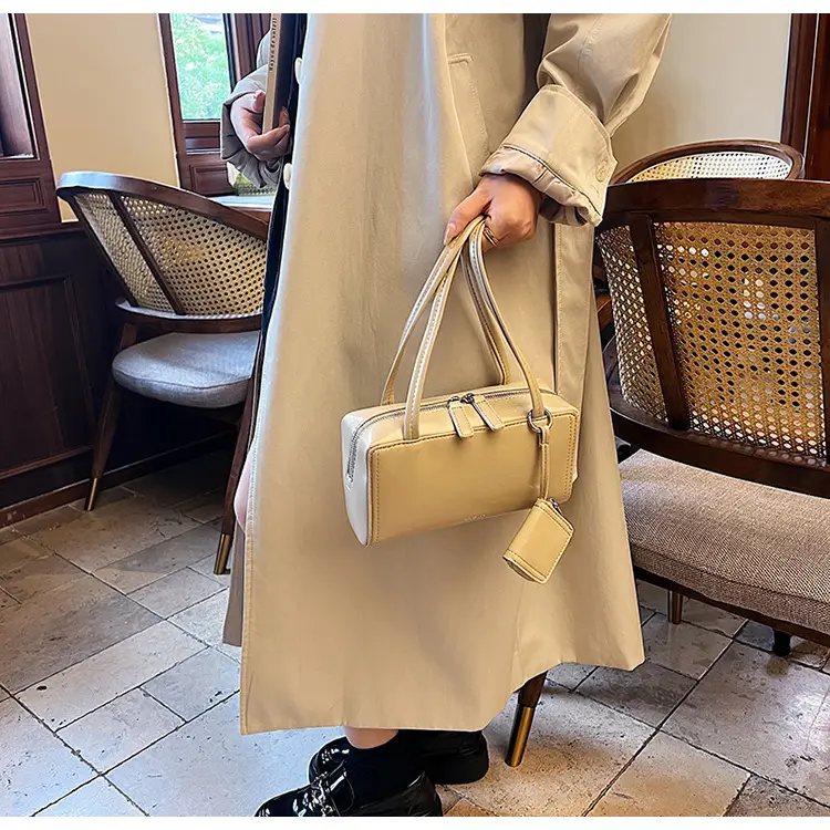 Vintage Style Small Handbag for Women Brown 2026 — feature 10