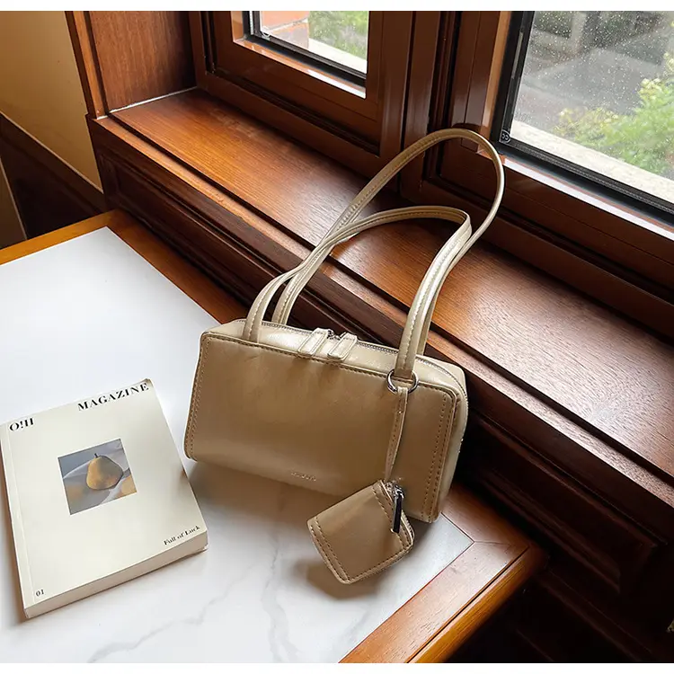 Vintage Style Small Handbag for Women Brown 2026 — feature 30