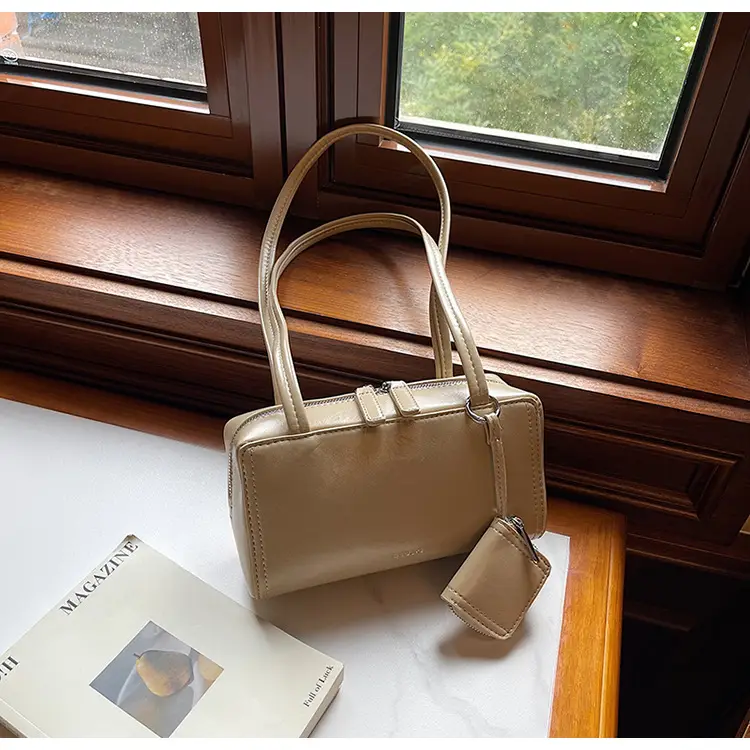 Vintage Style Small Handbag for Women Brown 2026 — feature 31