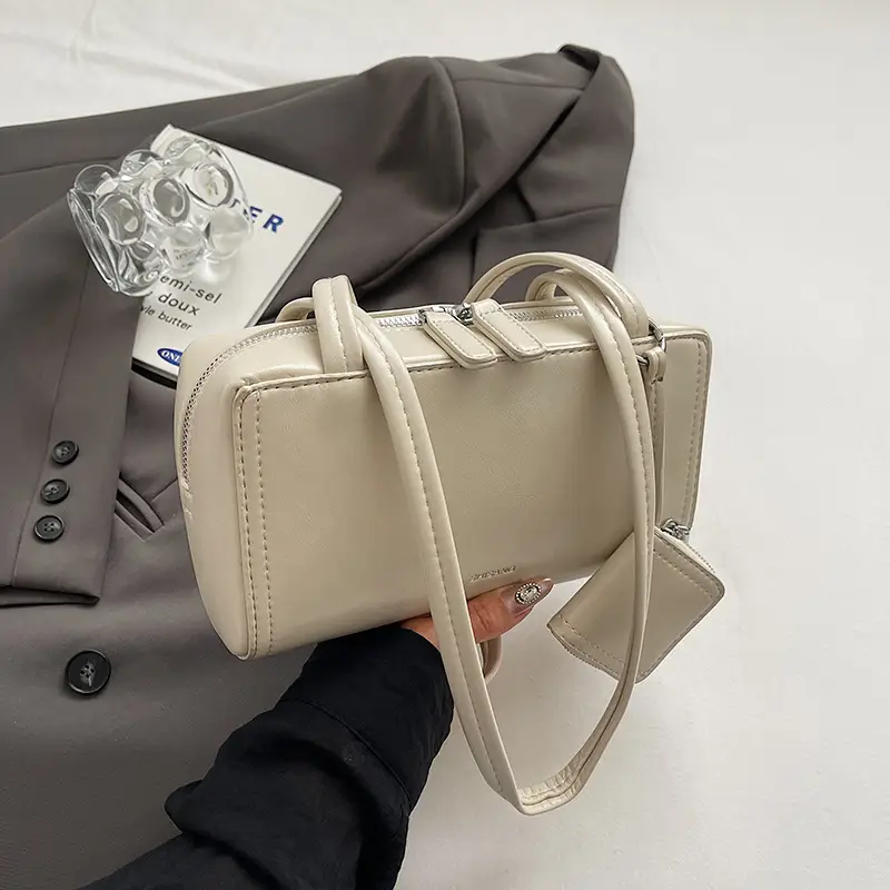 Vintage Style Small Handbag for Women Brown 2026 - Image 2