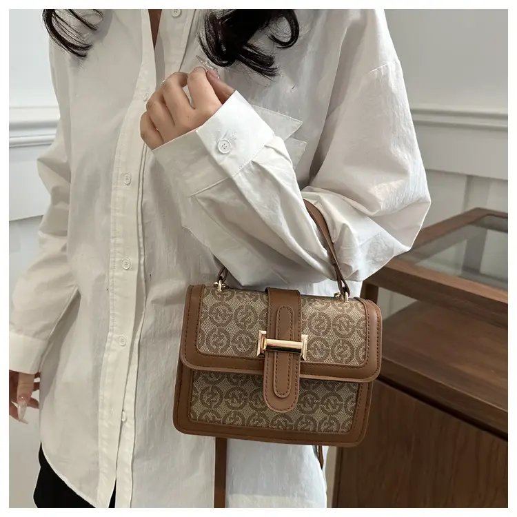 Retro Contrast Shoulder Bag for Women 2025 Spring — feature 22