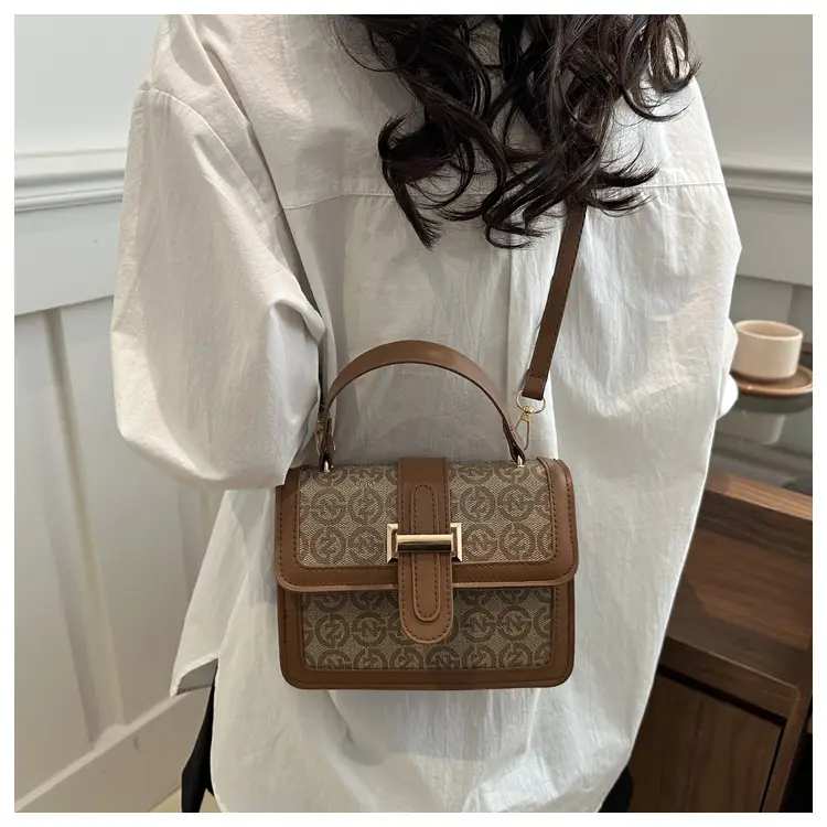 Retro Contrast Shoulder Bag for Women 2025 Spring — feature 29