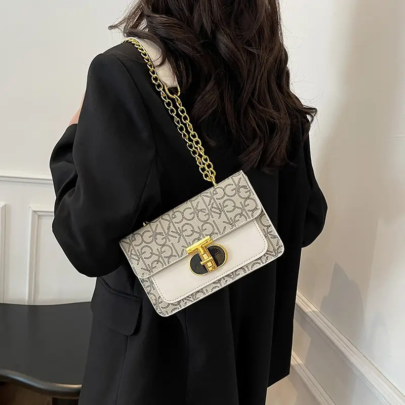 Women Vintage Chain Shoulder Bag Brown Gold 2025 - Image 8