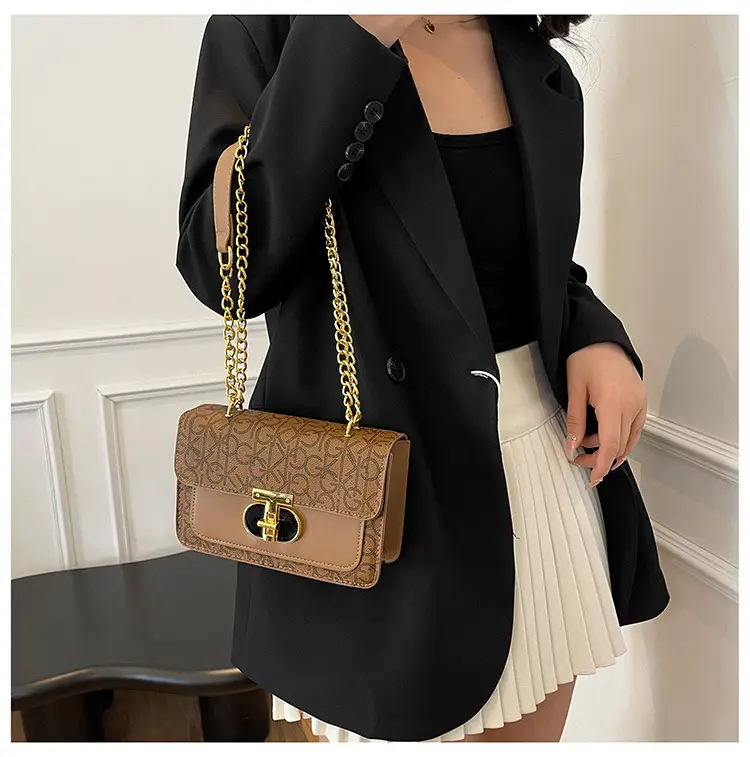 Women Vintage Chain Shoulder Bag Brown Gold 2025 — feature 17