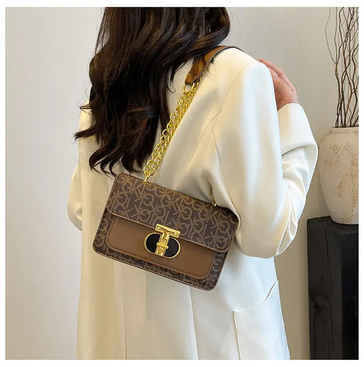 Women Vintage Chain Shoulder Bag Brown Gold 2025 — feature 27