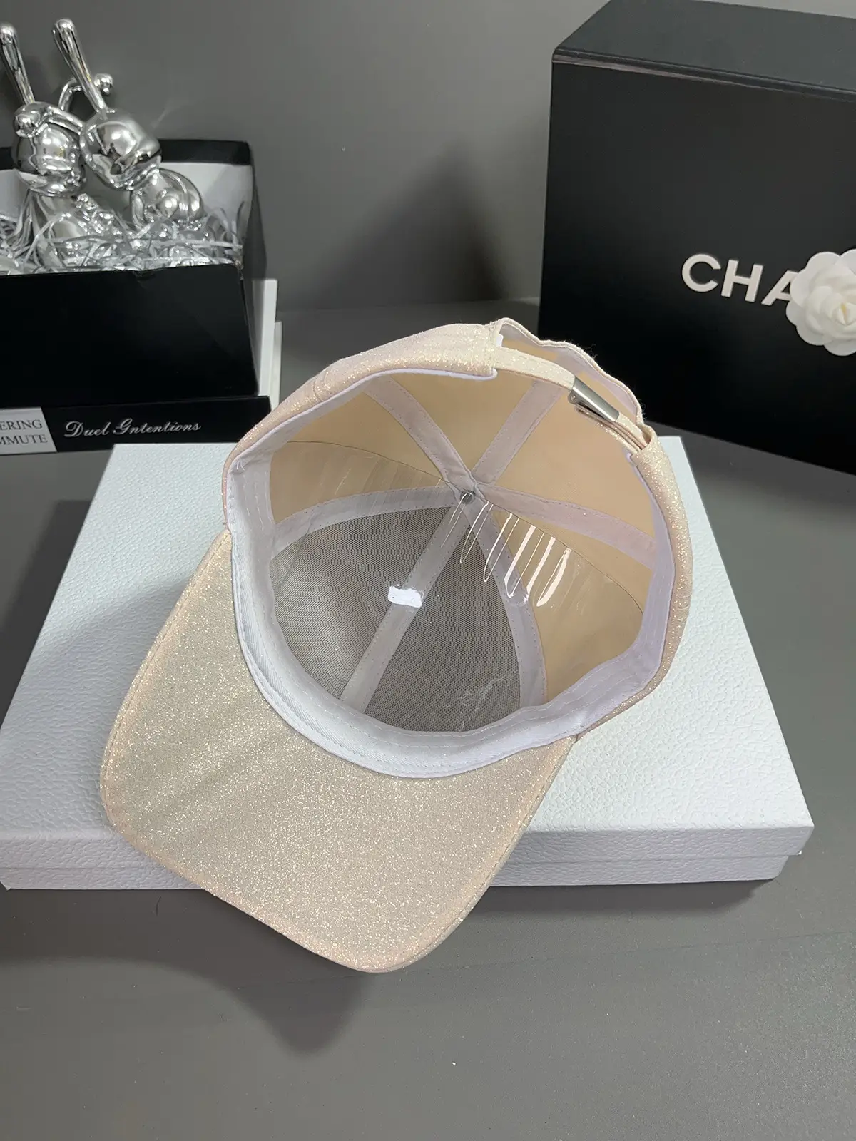 Korean Style Sequin Bow Baseball Cap — feature 13