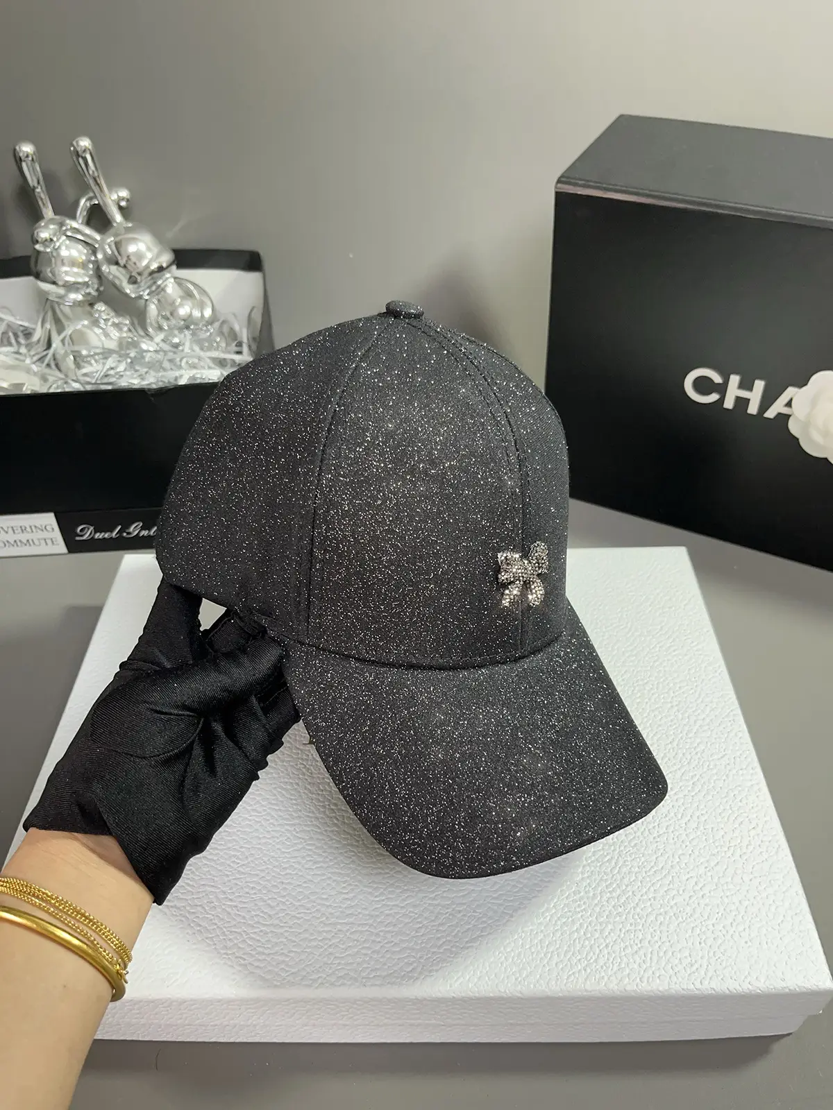 Korean Style Sequin Bow Baseball Cap — feature 9