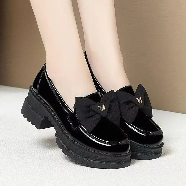 2025 Spring New Loafers Patent Leather Bow Single-layer Shoes Women's Thick Heel Thick-soled British Style Joker Small Leather Shoes — feature 4