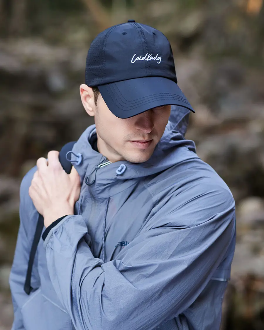 Men Black Knitted Baseball Cap with Brand Logo — feature 17