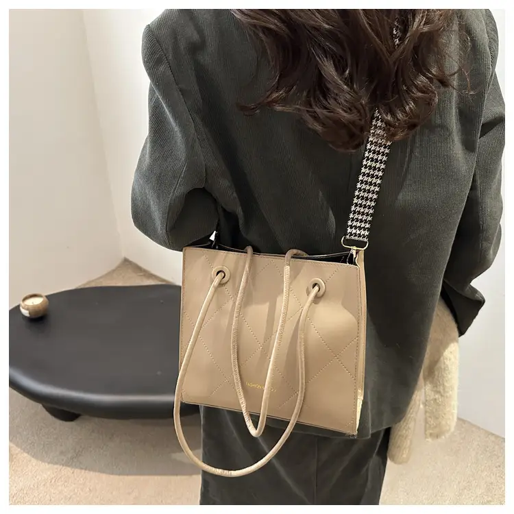Retro Tote Bag Brown 2025 Spring New Large Capacity — feature 12