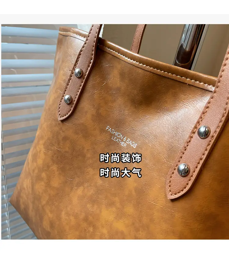 Women's Red Oil Leather Tote Bag Large Capacity 2025 — feature 6