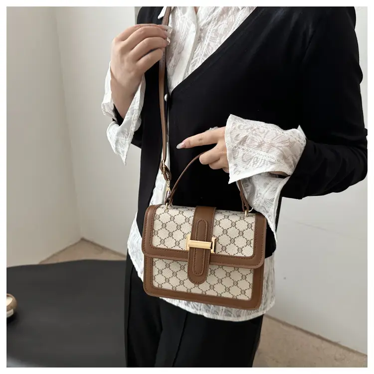 Women Retro Printed Shoulder Bag Brown White — feature 17