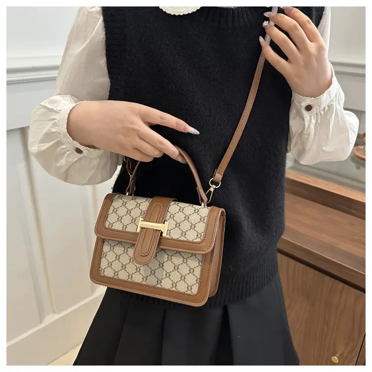 Women Retro Printed Shoulder Bag Brown White — feature 24