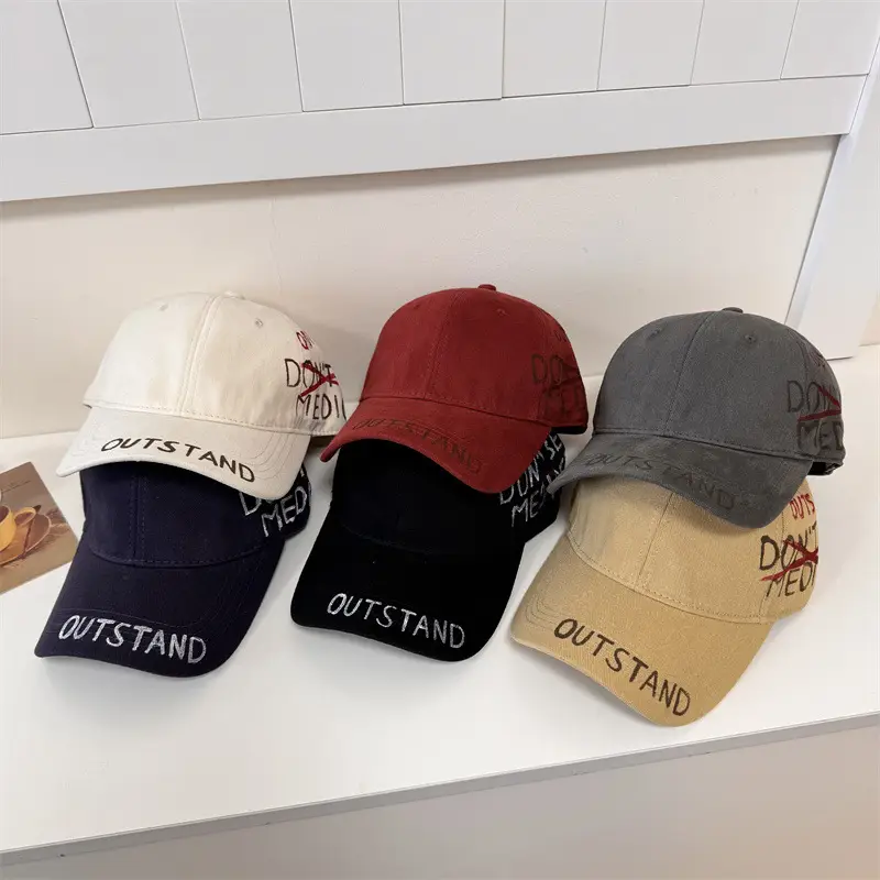 Vintage White Outstand Cap for Women 2025 - Image 8