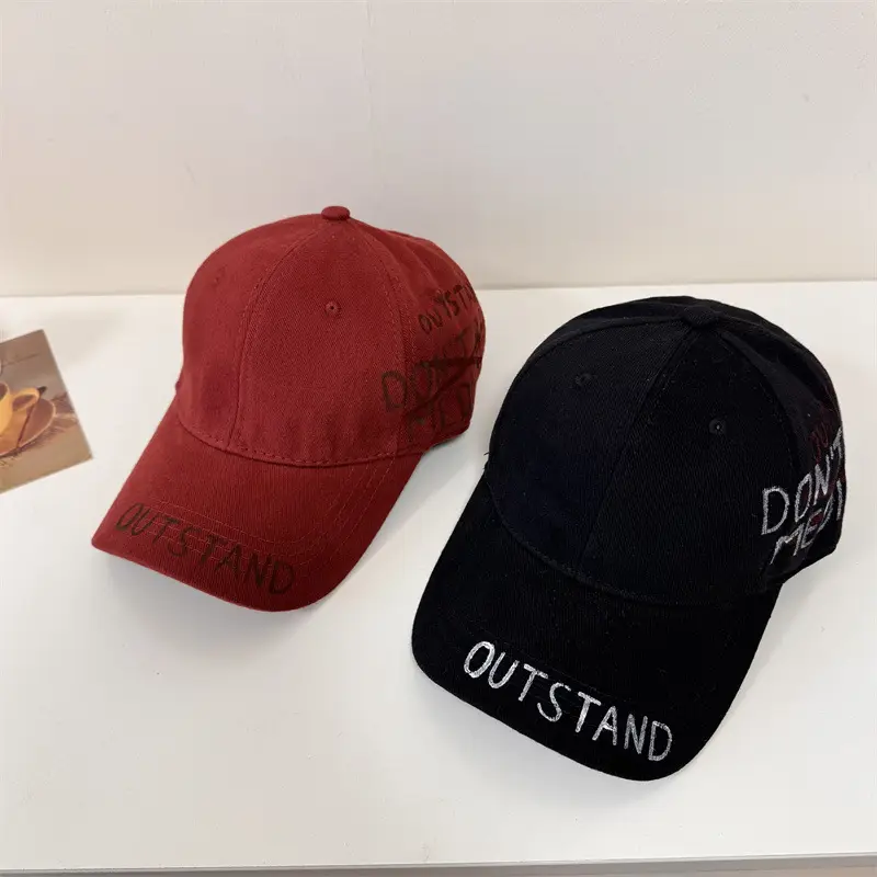 Vintage White Outstand Cap for Women 2025 - Image 10