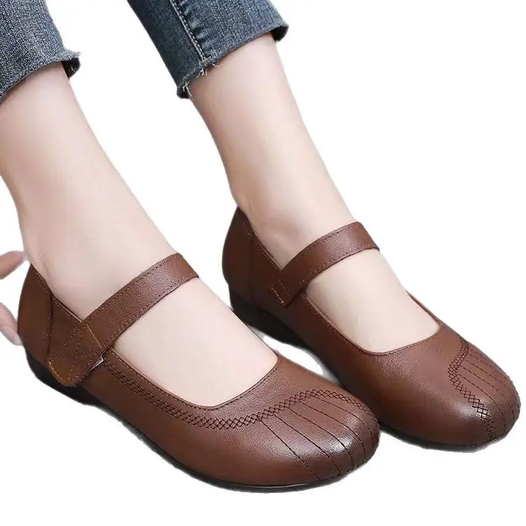 Spring 2025 New Single Shoes with Beef Tendon Soft Sole Comfortable Non-slip Wear-resistant Flat Sole Long-standing Not Tired Middle-aged and Elderly Mother Shoes - Image 8