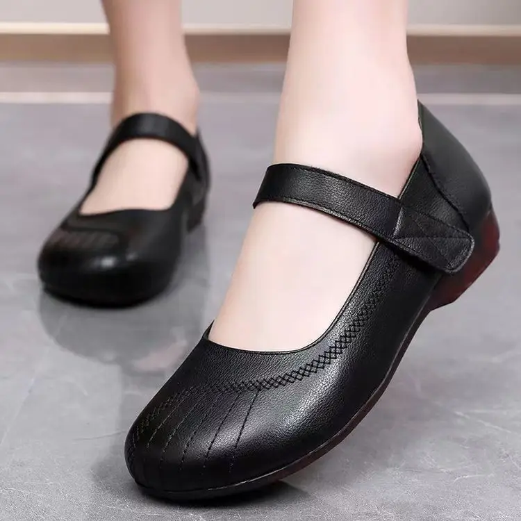 Spring 2025 New Single Shoes with Beef Tendon Soft Sole Comfortable Non-slip Wear-resistant Flat Sole Long-standing Not Tired Middle-aged and Elderly Mother Shoes — feature 8