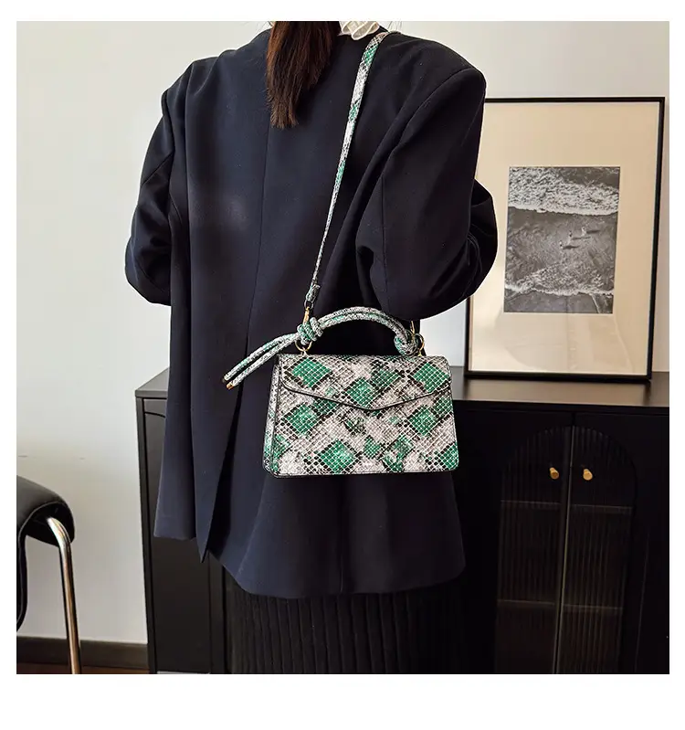 2025 Spring Snake Print Shoulder Bag Women — feature 11