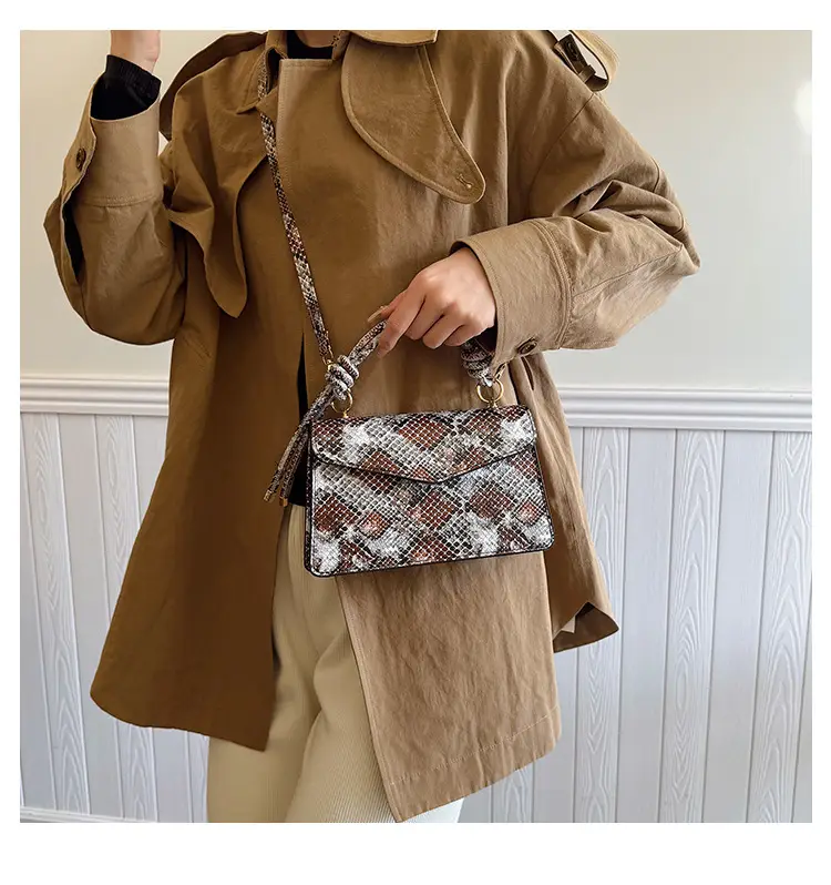 2025 Spring Snake Print Shoulder Bag Women — feature 16