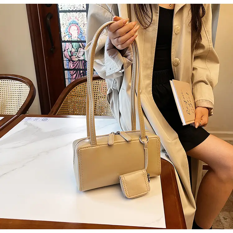 Women's 1-Piece Leather Shoulder Bag Beige 2025 Spring Summer — feature 11