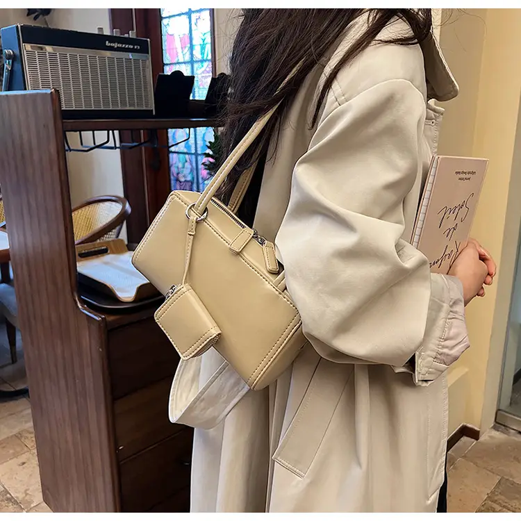 Women's 1-Piece Leather Shoulder Bag Beige 2025 Spring Summer — feature 14