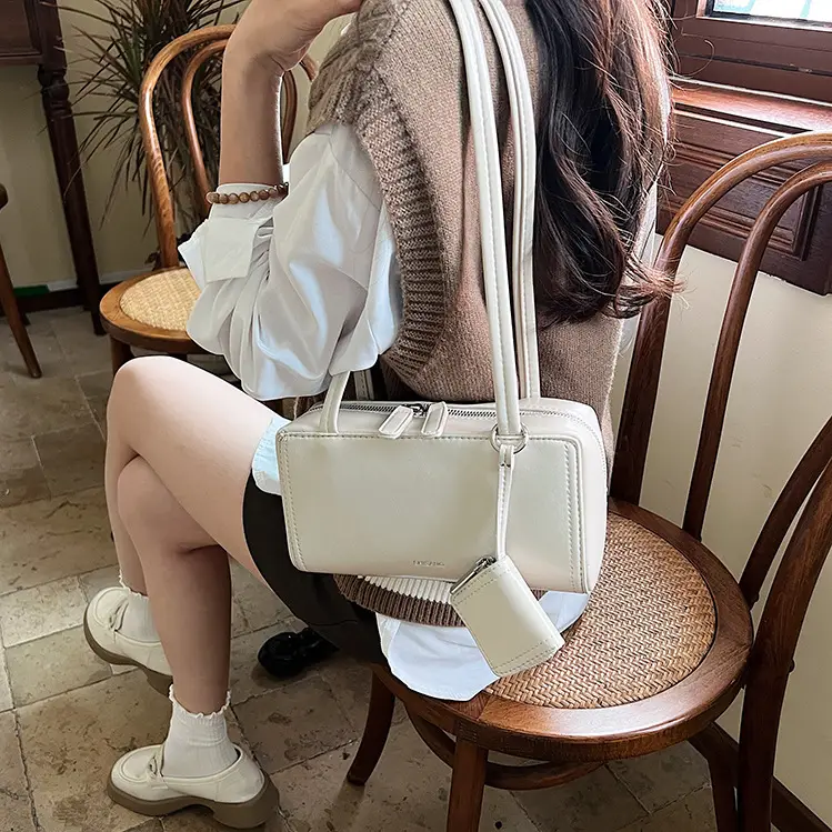 Women's 1-Piece Leather Shoulder Bag Beige 2025 Spring Summer - Image 4