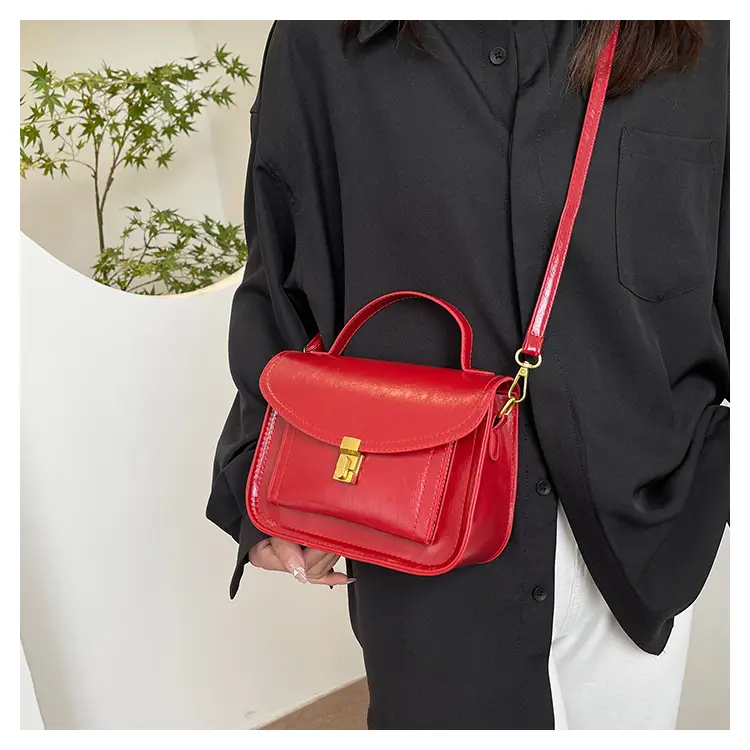 Black Leather Shoulder Crossbody Messenger Bag for Women — feature 8