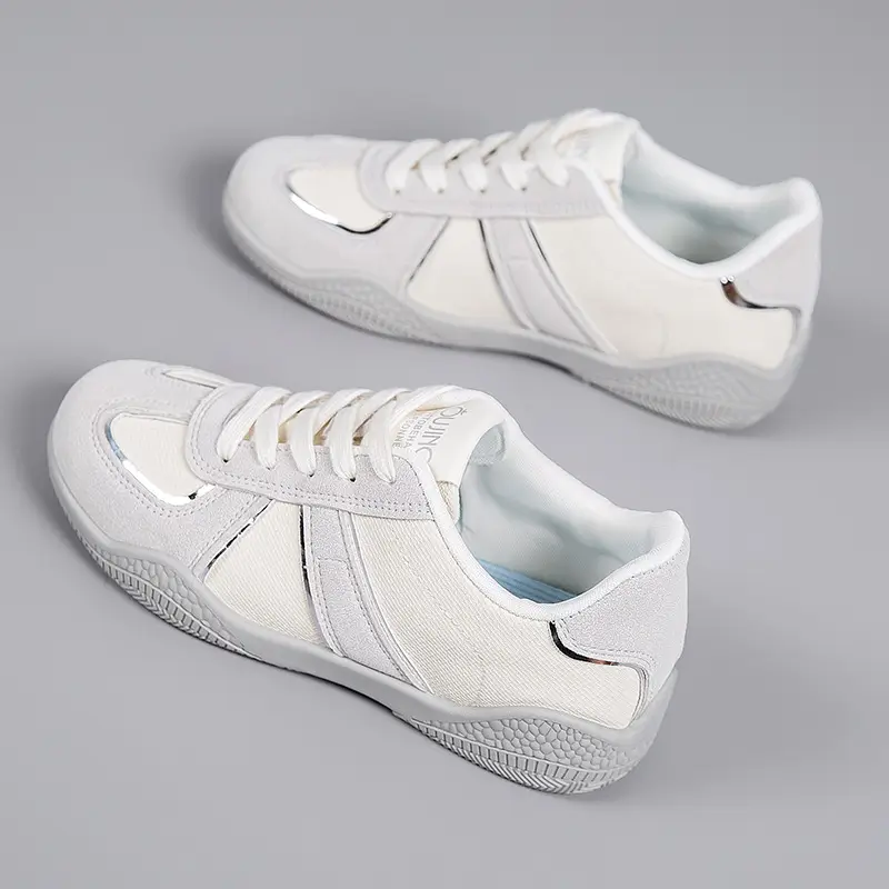 2026 New Spring Versatile Casual Women's Shoes with Soft Soles That Are Comfortable for Students, Lightweight Flat White Sneakers - Image 4