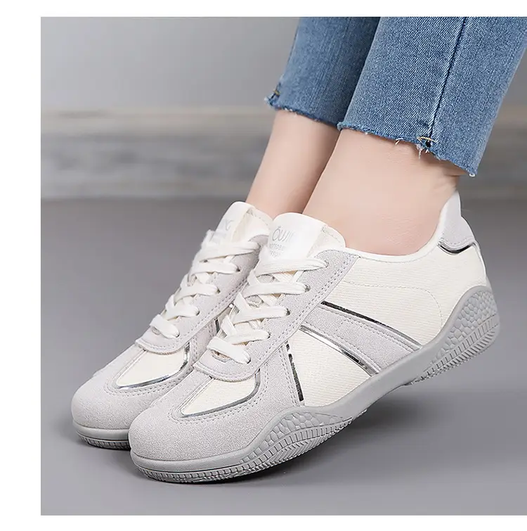 2026 New Spring Versatile Casual Women's Shoes with Soft Soles That Are Comfortable for Students, Lightweight Flat White Sneakers — feature 19