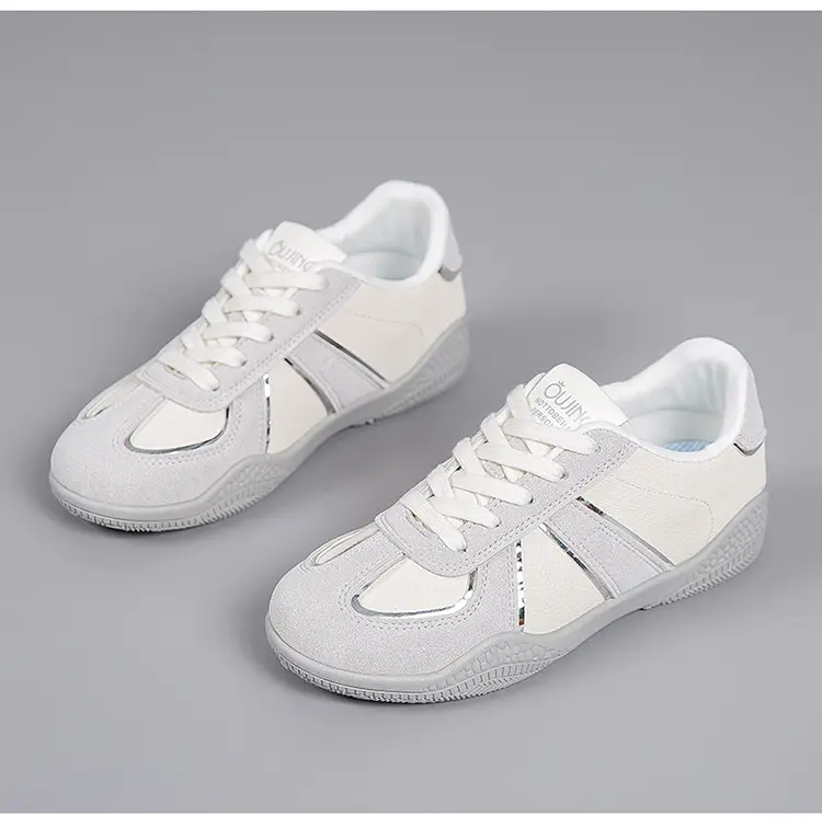 2026 New Spring Versatile Casual Women's Shoes with Soft Soles That Are Comfortable for Students, Lightweight Flat White Sneakers — feature 23