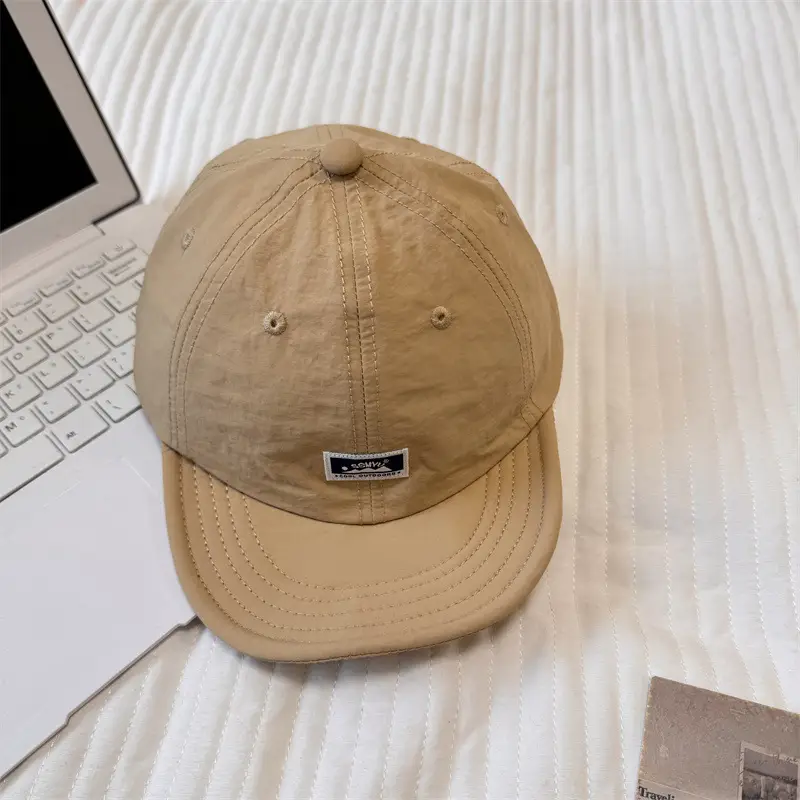 Black Japanese-style Baseball Cap for Men Women - Image 10