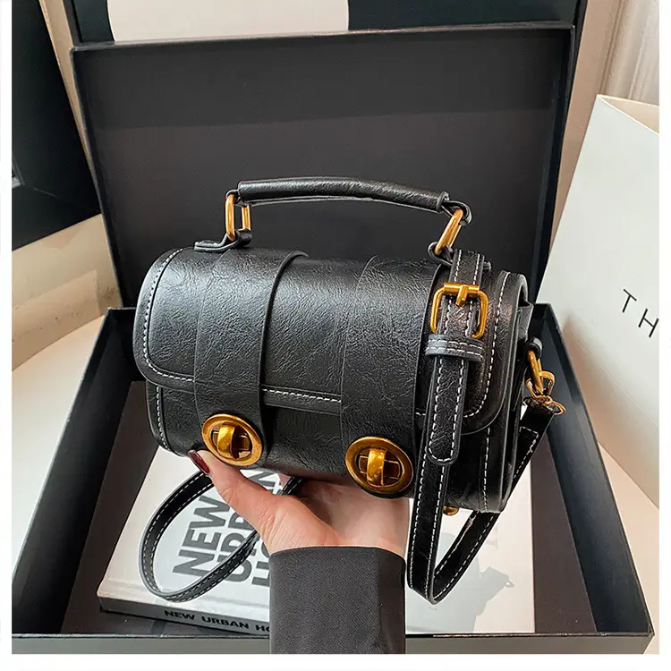 Black Leather Shoulder Crossbody Bag for Women Spring Summer 2026 — feature 10