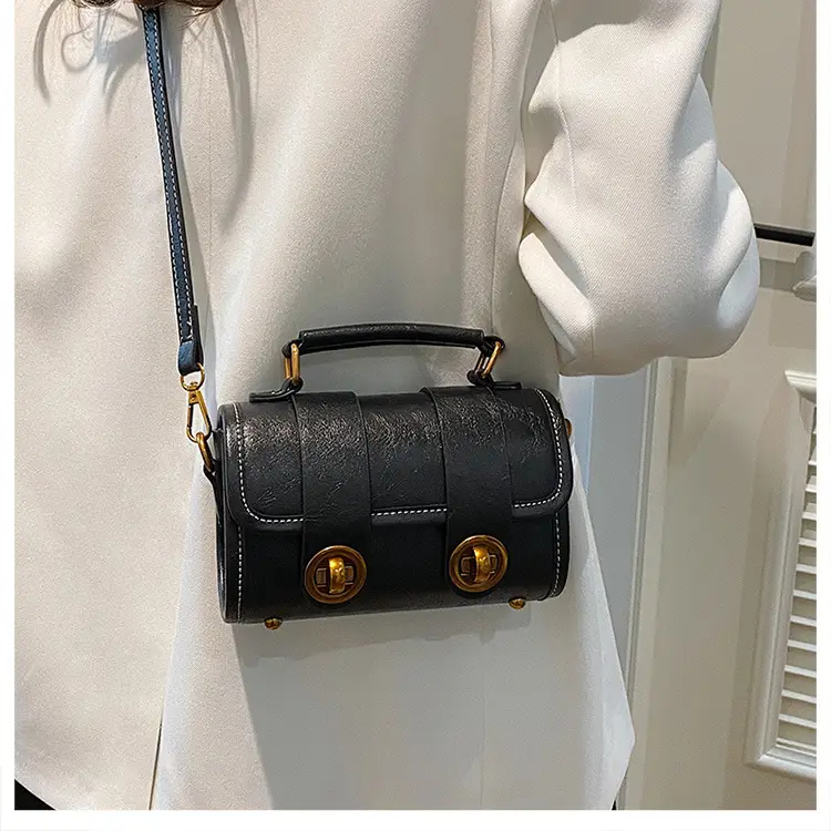 Black Leather Shoulder Crossbody Bag for Women Spring Summer 2026 — feature 17