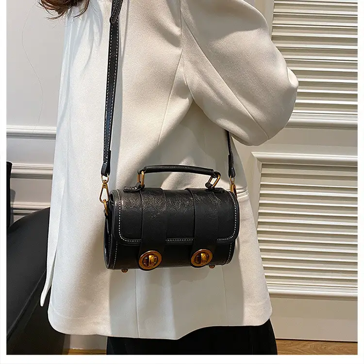 Black Leather Shoulder Crossbody Bag for Women Spring Summer 2026 — feature 18