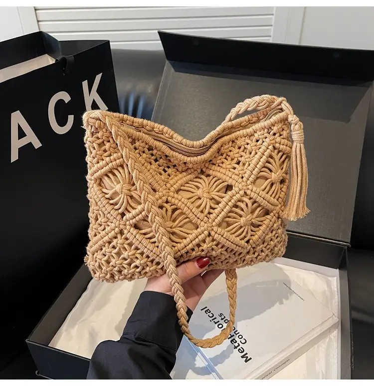 Black Woven Crossbody Tote Bag for Women 2025 — feature 40