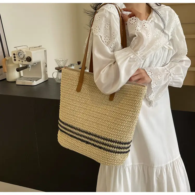Women's Cross-Stitched Straw Shoulder Bag Large Capacity — feature 8