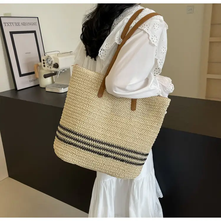 Women's Cross-Stitched Straw Shoulder Bag Large Capacity — feature 9
