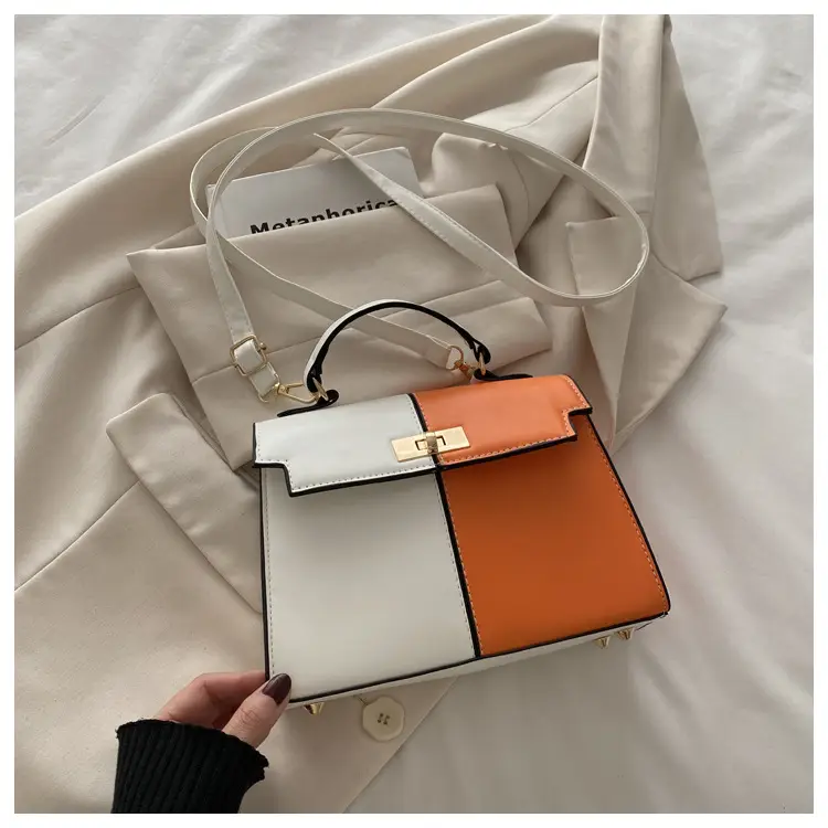 Black Leather Shoulder Bag with Gold Clasp 2025 — feature 22