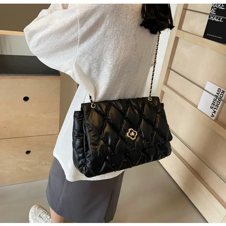Ringed Chain Bag Women's 2025 New Fashionable Summer Fashion Popular Shoulder Bag Large Capacity Commuter Tote Bag — feature 18