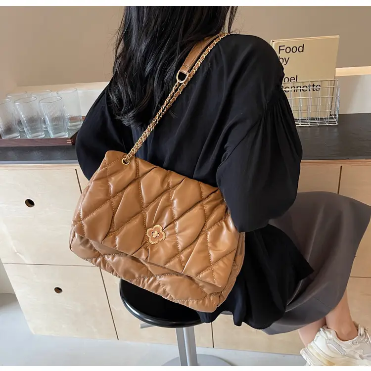 Ringed Chain Bag Women's 2025 New Fashionable Summer Fashion Popular Shoulder Bag Large Capacity Commuter Tote Bag — feature 22