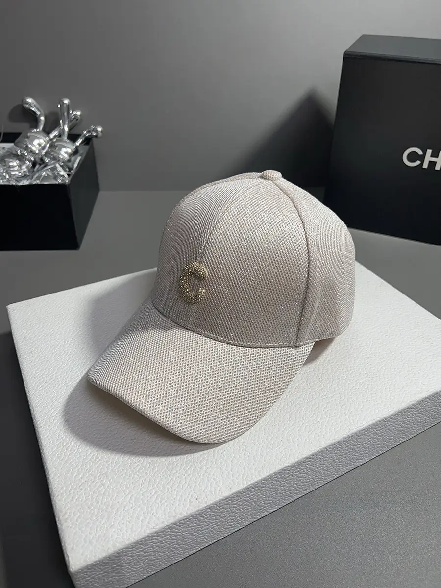 Elegant Pink Sequin Baseball Cap for Women - Image 2